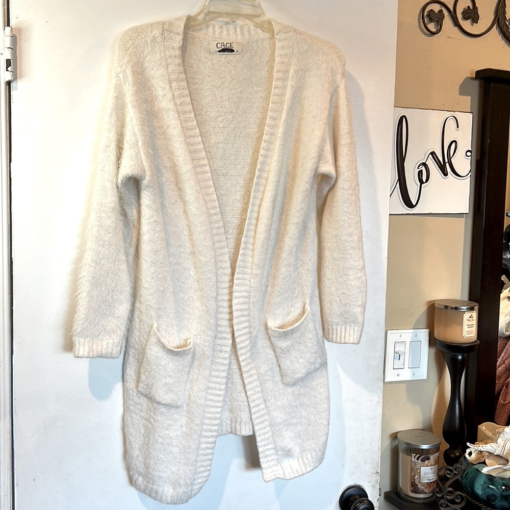 GUC Cage Clothing Fuzzy Open Front  Creamy White Cardigan